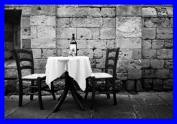 The Sit Down by Graffiti Bleu
